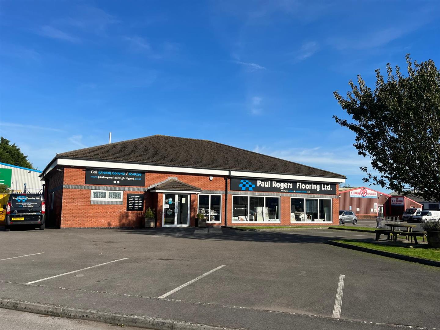 Hybrid Showroom/Workshop/Business Unit, Dunraven Business Park, Coychurch Road, Bridgend, CF31 3AP